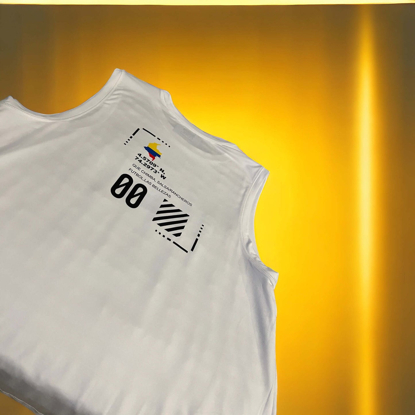 Colombia Tank Sleeve